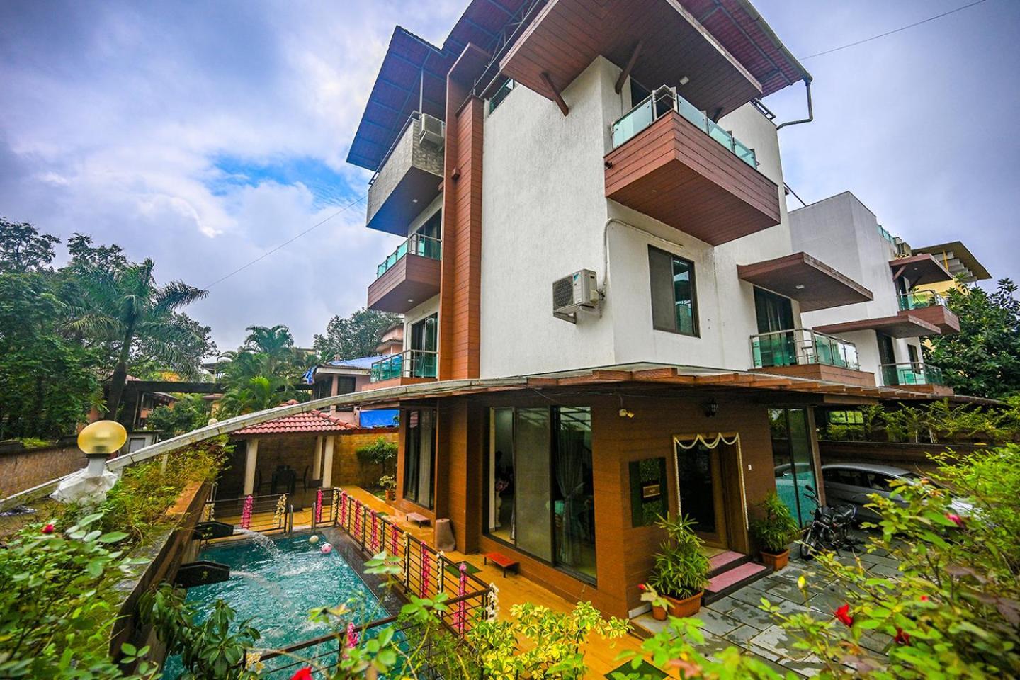 Malama Stay Ruturang Villa 4Bhk, Лонавала Екстериор снимка